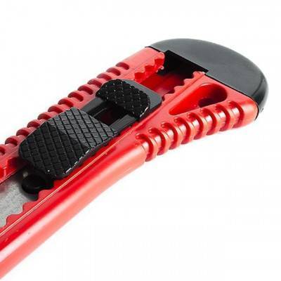 Будкрам купить Нож прорезной с отломным лезвием 18 мм INTERTOOL HT-0500 Нож прорезной с отломным лезвием 18 мм INTERTOOL HT-0500 5