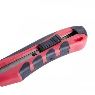 Будкрам купить Нож с отломным лезвием 18 мм, металлическая направляющая, противоскользящий корпус, дробилка INTERTOOL HT-0506 Нож с отломным лезвием 18 мм, металлическая направляющая, противоскользящий корпус, дробилка INTERTOOL HT-0506 7