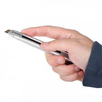 Будкрам купить Нож металлический усиленный, 9 мм INTERTOOL HT-0509