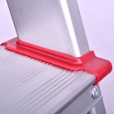 Будкрам купить Стремянка алюминиевая 4 ступени, высота до платформы 850 мм INTERTOOL LT-1004 Стремянка алюминиевая 4 ступени, высота до платформы 850 мм INTERTOOL LT-1004 5