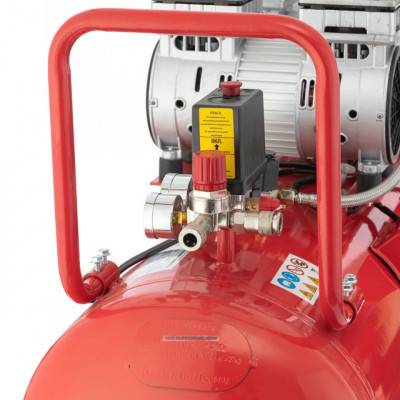 Будкрам купити Компрессор 100л, 3х0.75кВт, 220В, 8атм, 415 л/мин, малошумный, безмасляный, 6 цилиндров INTERTOOL PT-0024 Компрессор 100л, 3х0.75кВт, 220В, 8атм, 415 л/мин, малошумный, безмасляный, 6 цилиндров INTERTOOL PT-0024 6