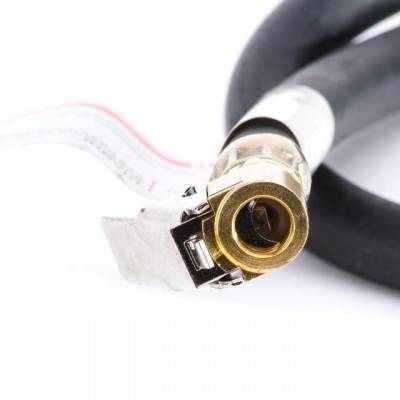 Будкрам купити Шланг к пистолету для подкачки колес с наконечником 80 см INTERTOOL PT-0512 Шланг к пистолету для подкачки колес с наконечником 80 см INTERTOOL PT-0512 3