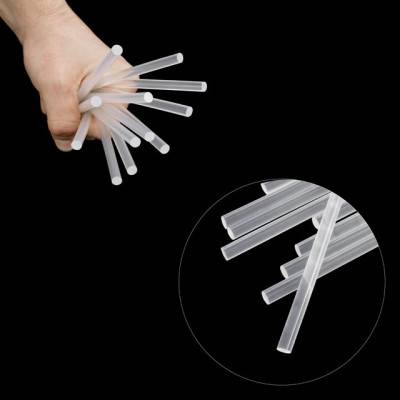 Будкрам купить Комплект прозрачных клеевых стержней 7.4мм*200мм, 12шт INTERTOOL RT-1030 Комплект прозрачных клеевых стержней 7.4мм*200мм, 12шт INTERTOOL RT-1030 4