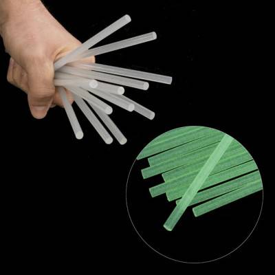 Будкрам купить Комплект флуоресцентных клеевых стержней 7.4 мм*200мм, 12 шт INTERTOOL RT-1040 Комплект флуоресцентных клеевых стержней 7.4 мм*200мм, 12 шт INTERTOOL RT-1040 4