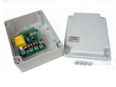 Будкрам купити Блок управління Roger Technology H70 / 200 AC / BOX Блок управління Roger Technology H70 / 200 AC / BOX 3