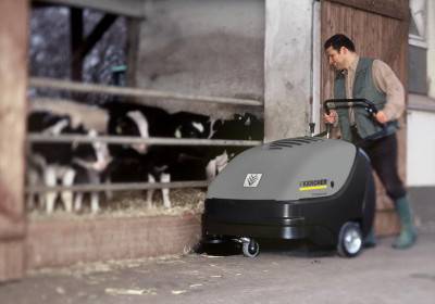 Будкрам купить Подметально-всасывающая машина KM 85/50 W G Подметально-всасывающая машина KM 85/50 W G 2