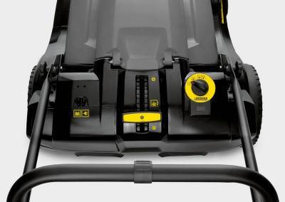 Будкрам купить Подметальная машина KM 70/30 C Bp Pack Adv Подметальная машина KM 70/30 C Bp Pack Adv 4