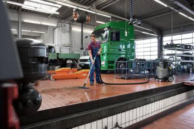 Будкрам купить Пылесос сухой и влажной уборки Karcher NT 70/2 Tc Пылесос сухой и влажной уборки Karcher NT 70/2 Tc 2