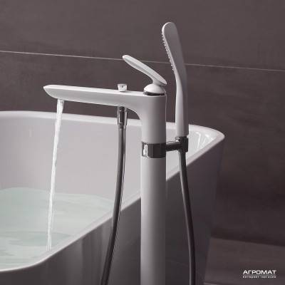 Будкрам купити Balance white Змішувач д/ванни, з підлоги Balance white Змішувач д/ванни, з підлоги 2