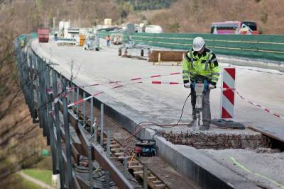 Будкрам купити Відбійний молоток GSH 27 VC Відбійний молоток GSH 27 VC 4