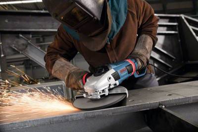 Будкрам купить Угловая шлифмашина Bosch Professional GWS 26-230 LVI Угловая шлифмашина Bosch Professional GWS 26-230 LVI 2