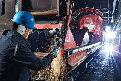 Будкрам купить Болгарка Bosch Professional GWS 19-125 CI с пылезащитой Болгарка Bosch Professional GWS 19-125 CI с пылезащитой 3