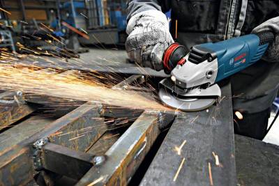 Будкрам купити Кутова шліфувальна машина Bosch Professional GWS 18-150 L Кутова шліфувальна машина Bosch Professional GWS 18-150 L 3