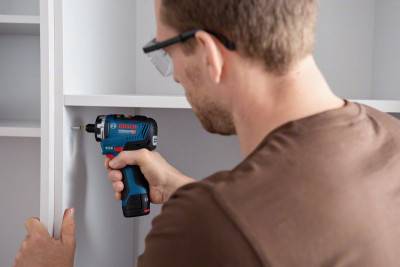 Будкрам купити Акумуляторний шуруповерт Bosch Professional GSR 12V-35 HX, 2 акб 12V 3 Ah, з/п 12V-40 Акумуляторний шуруповерт Bosch Professional GSR 12V-35 HX, 2 акб 12V 3 Ah, з/п 12V-40 2