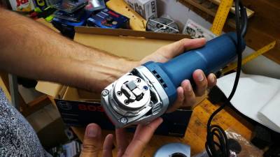 Будкрам купить Угловая шлифмашина Bosch Professional GWX 9-125 S с регулировкой Угловая шлифмашина Bosch Professional GWX 9-125 S с регулировкой 3