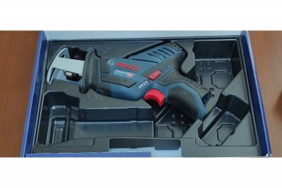 Будкрам купить Аккумуляторная ножовка GSA 12V-14 + 1 x аккумуляторная батарея GBA 12V 2.0Ah Аккумуляторная ножовка GSA 12V-14 + 1 x аккумуляторная батарея GBA 12V 2.0Ah 4