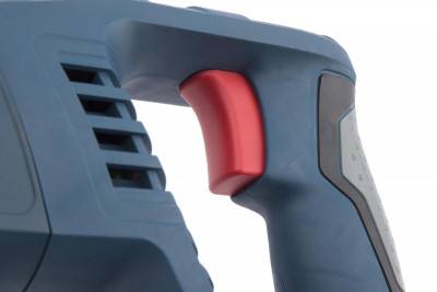 Будкрам купити Пила шабельна GSA 18V-LI + GBA 18 В 4,0 А/год+ GAL 18V-40 Пила шабельна GSA 18V-LI + GBA 18 В 4,0 А/год+ GAL 18V-40 5