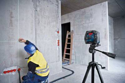 Будкрам купити Лазерний нівелір GLL 2-15 G+LB 10+DK 10+кейс Лазерний нівелір GLL 2-15 G+LB 10+DK 10+кейс 5