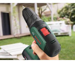 Будкрам купити Акумуляторний дриль-шуруповерт Bosch UniversalDrill 18V у валізі, 2 акб 18V 1.5Ah та з/п Акумуляторний дриль-шуруповерт Bosch UniversalDrill 18V у валізі, 2 акб 18V 1.5Ah та з/п 3
