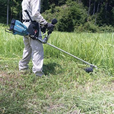 Будкрам купить Аккумуляторный триммер UR012GZ02, XGT 40+40V, 480 мм Аккумуляторный триммер UR012GZ02, XGT 40+40V, 480 мм 3