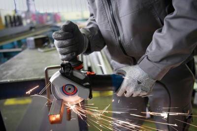 Будкрам купити Кутова шліфувальна машина Bosch Professional GWS 17-125 S з регулюванням, антивібраційною рукояткою та пиловим фільтром Кутова шліфувальна машина Bosch Professional GWS 17-125 S з регулюванням, антивібраційною рукояткою та пиловим фільтром 3