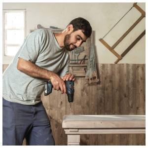 Будкрам купить Аккумуляторная дрель-шуруповерт Bosch Professional GSR 180-Li, 2 акб 18V 2.0 Ah, з/у GAL 18V-20, набором бит и сверл Аккумуляторная дрель-шуруповерт Bosch Professional GSR 180-Li, 2 акб 18V 2.0 Ah, з/у GAL 18V-20, набором бит и сверл 6