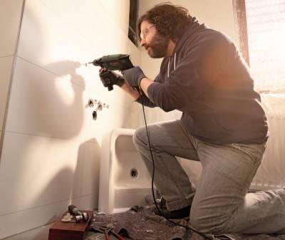Будкрам купить Дрель ударная Bosch UniversalImpact 700 в чемодане Дрель ударная Bosch UniversalImpact 700 в чемодане 5