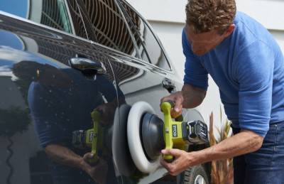 Будкрам купить Полировальная машина Ryobi ONE+ R18B-0 аккумуляторная, 254 мм, 18В,  solo (без АКБ и ЗУ) Полировальная машина Ryobi ONE+ R18B-0 аккумуляторная, 254 мм, 18В,  solo (без АКБ и ЗУ) 3