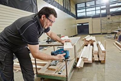 Будкрам купить Лобзик аккумуляторный Bosch Professional GST 12V-70, с акб Лобзик аккумуляторный Bosch Professional GST 12V-70, с акб 4