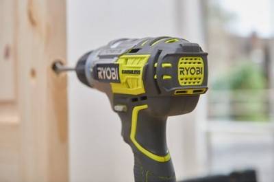 Будкрам купити Шуруповерт-дриль Ryobi ONE+ R18PDBL-220S (5133003436) Шуруповерт-дриль Ryobi ONE+ R18PDBL-220S (5133003436) 7