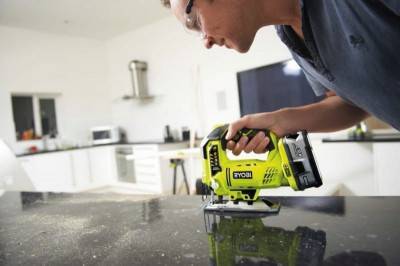 Будкрам купить Аккумуляторный лобзик Ryobi One+ RJS18-0, без акб Аккумуляторный лобзик Ryobi One+ RJS18-0, без акб 3