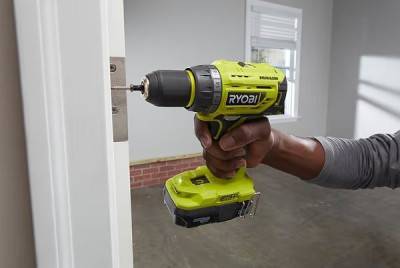 Будкрам купить Набор аккумуляторных инструментов Ryobi ONE+ RCK183A-242S (5133005354) Набор аккумуляторных инструментов Ryobi ONE+ RCK183A-242S (5133005354) 2