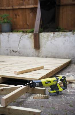 Будкрам купити Пила шабельна Ryobi ONE+ RRS 1801M (5133001162) Пила шабельна Ryobi ONE+ RRS 1801M (5133001162) 10