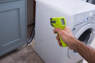 Будкрам купити Пірометр (термометр) Ryobi RBIRT08 інфрачервоний Пірометр (термометр) Ryobi RBIRT08 інфрачервоний 12