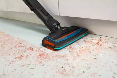 Будкрам купить Моющий беспроводной пылесос Philips SpeedPro Aqua FC6718/01 Моющий беспроводной пылесос Philips SpeedPro Aqua FC6718/01 9