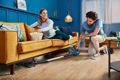 Будкрам купить Моющий беспроводной пылесос Philips SpeedPro Aqua FC6718/01 Моющий беспроводной пылесос Philips SpeedPro Aqua FC6718/01 12