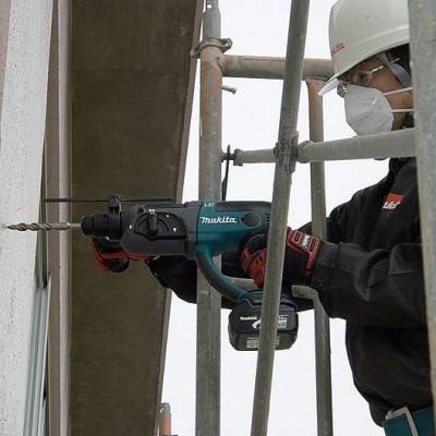 Будкрам купить Перфоратор аккумуляторный Makita DHR202RFJ Перфоратор аккумуляторный Makita DHR202RFJ 2