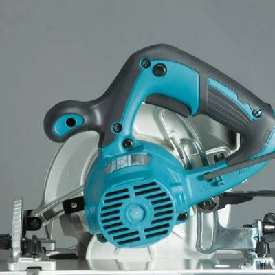 Будкрам купити Ручна дискова пилка Makita HS6601 Ручна дискова пилка Makita HS6601 7