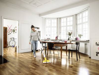 Будкрам купити Підлогомийна машина Karcher EWM 2 (1.056-300.0) Підлогомийна машина Karcher EWM 2 (1.056-300.0) 3