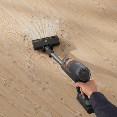 Будкрам купити Акумуляторний пилосос Electrolux EP71B14WET, вологе прибирання Акумуляторний пилосос Electrolux EP71B14WET, вологе прибирання 4