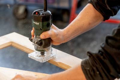 Будкрам купить Фрезер Metabo FM 500-6, 500Вт, 6мм, 32000об/мин, высота хода 40мм, 1.3кг Фрезер Metabo FM 500-6, 500Вт, 6мм, 32000об/мин, высота хода 40мм, 1.3кг 6