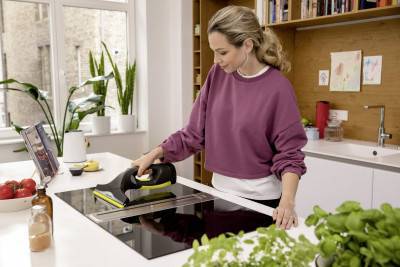 Будкрам купить Пылесос для мытья окон Karcher WV 2 Black Limited Edition (1.633-297.0) Пылесос для мытья окон Karcher WV 2 Black Limited Edition (1.633-297.0) 8