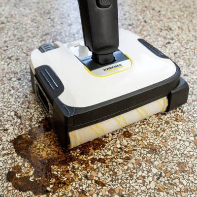 Будкрам купити Підлогомийна машина Karcher FC 2-4 (1.056-200.0) Підлогомийна машина Karcher FC 2-4 (1.056-200.0) 4