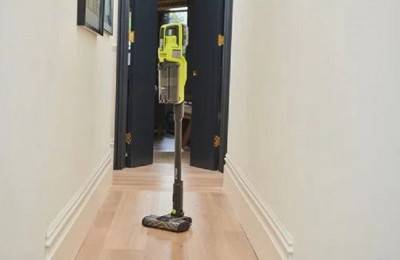 Будкрам купить Пылесос вертикальный бесщеточный  Ryobi RSV18X-0, ONE+ 18B, без акб Пылесос вертикальный бесщеточный  Ryobi RSV18X-0, ONE+ 18B, без акб 2