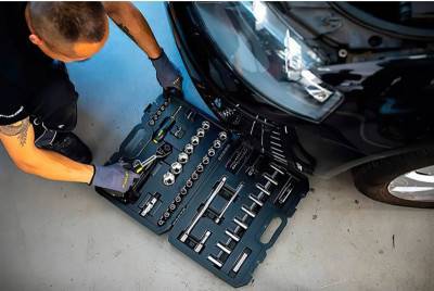 Будкрам купити Stanley Набір інструменту, Набір торцевих головок, 1/2", 1/4", 72 од., кейс Stanley Набір інструменту, Набір торцевих головок, 1/2", 1/4", 72 од., кейс 2