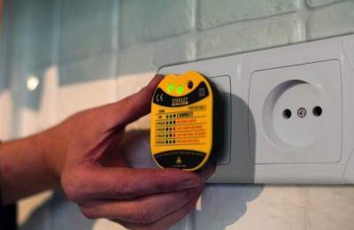 Будкрам купить Stanley Тестер напряжения в розетке FatMax Stanley Тестер напряжения в розетке FatMax 2