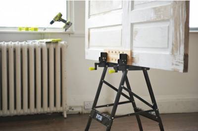 Будкрам купить Ryobi Верстак складной RWB02, 605 x 120 x 180, 6,5 кг, 100 кг макс.вес Ryobi Верстак складной RWB02, 605 x 120 x 180, 6,5 кг, 100 кг макс.вес 3