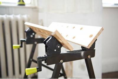 Будкрам купить Ryobi Верстак складной RWB02, 605 x 120 x 180, 6,5 кг, 100 кг макс.вес Ryobi Верстак складной RWB02, 605 x 120 x 180, 6,5 кг, 100 кг макс.вес 2