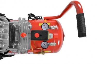 Будкрам купить Компрессор HECHT 2052, мощность 1,5 кВт Компрессор HECHT 2052, мощность 1,5 кВт 6