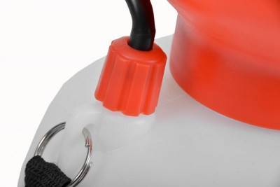 Будкрам купить Опрыскиватель ручной HECHT 405, объем 5 л Опрыскиватель ручной HECHT 405, объем 5 л 3